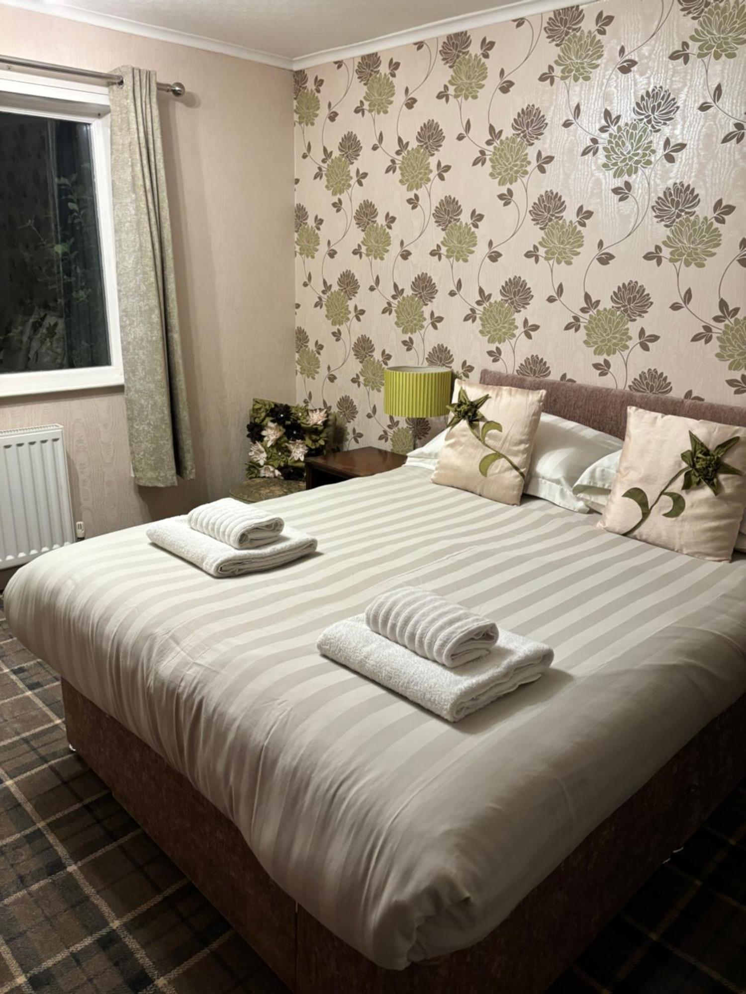 Highfield Villa Lissett ภายนอก รูปภาพ